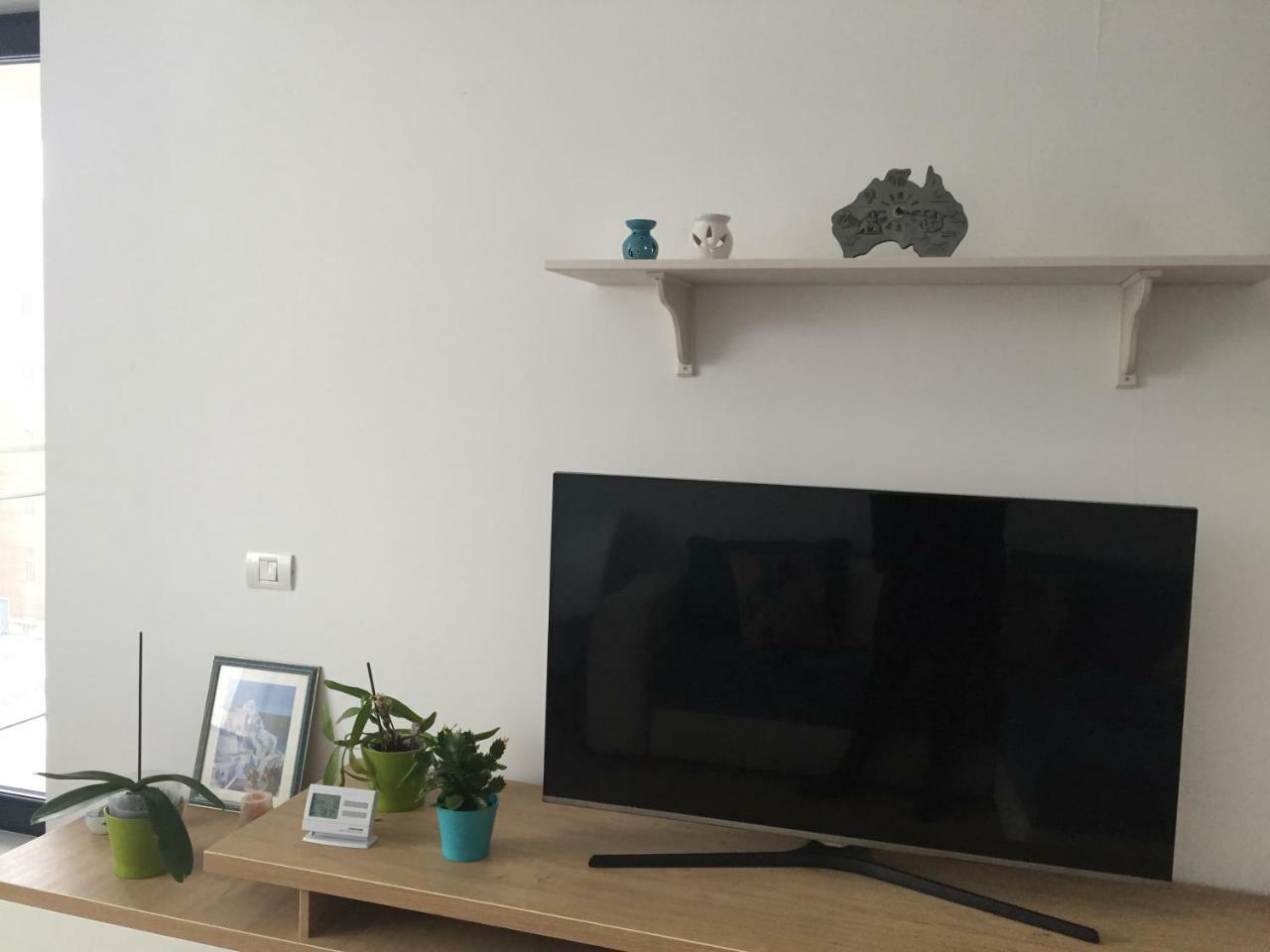Turqoise Home Bukarest Eksteriør billede